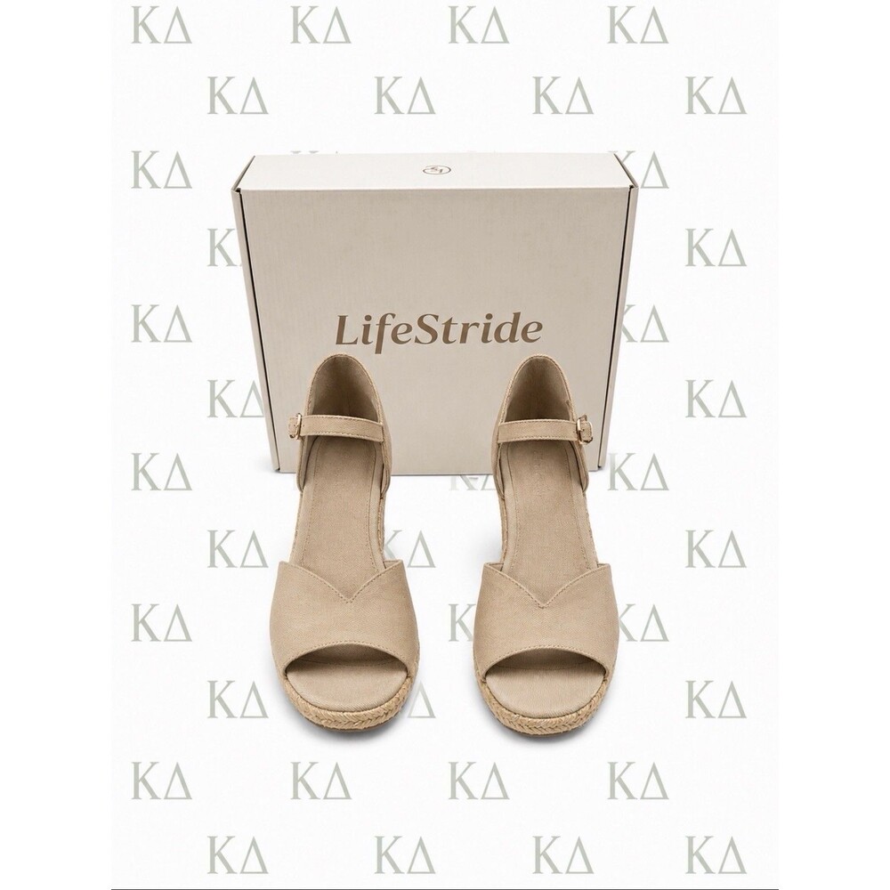 Lifestride Tess Wedge In Taupe Canvas Size 11M New In Box